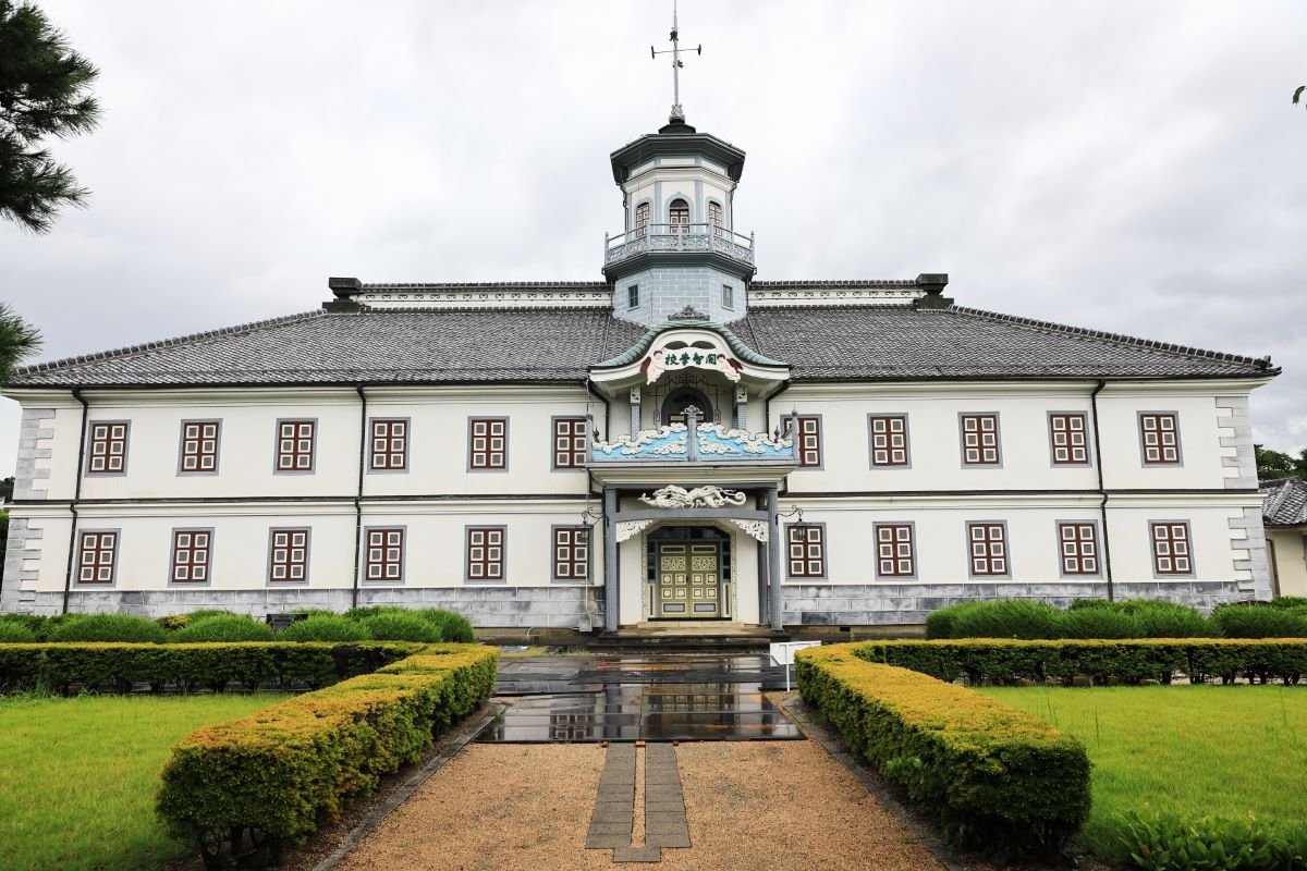 Former Kaichi School Matsumoto