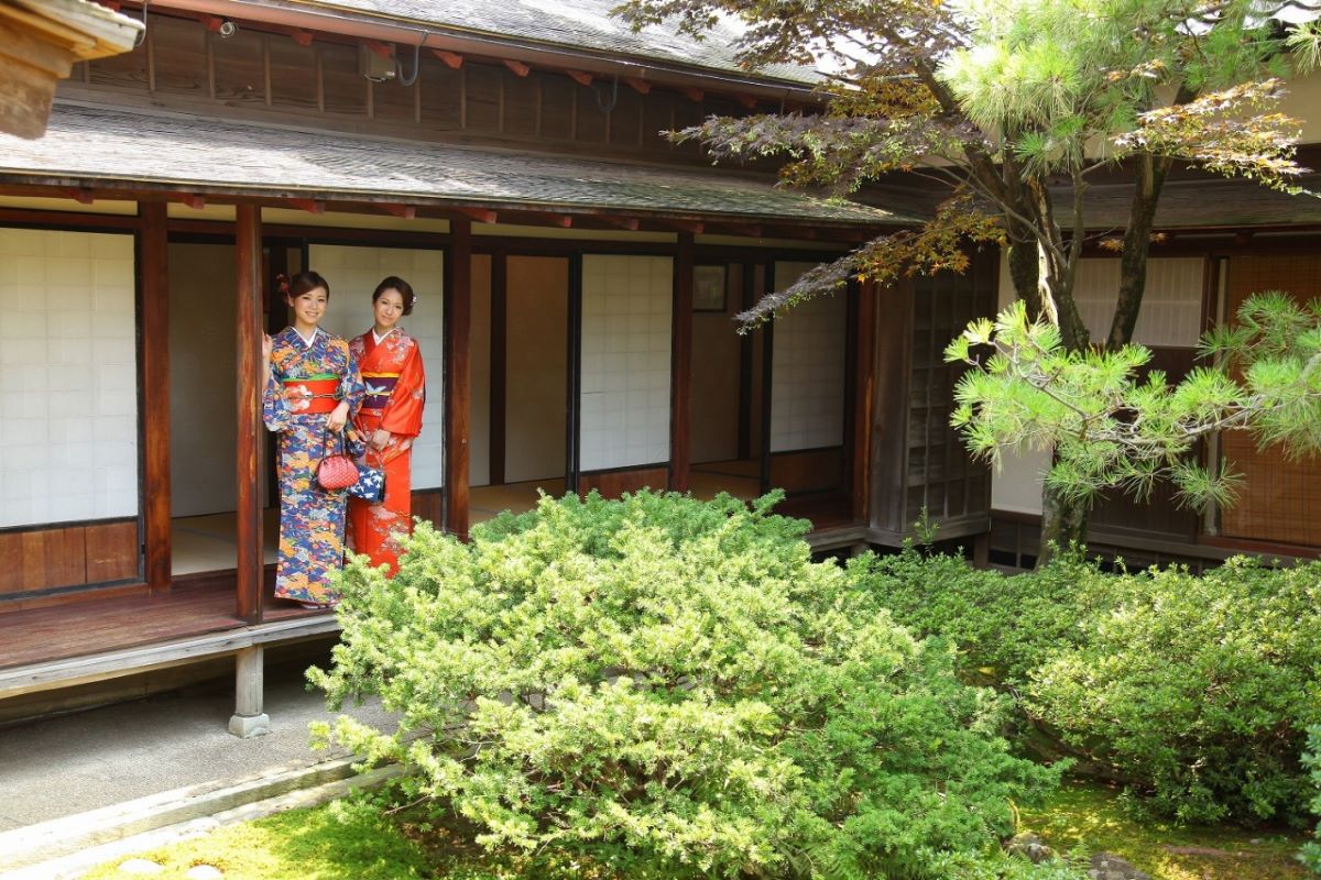 Seasonkaku Villa © Kanazawa